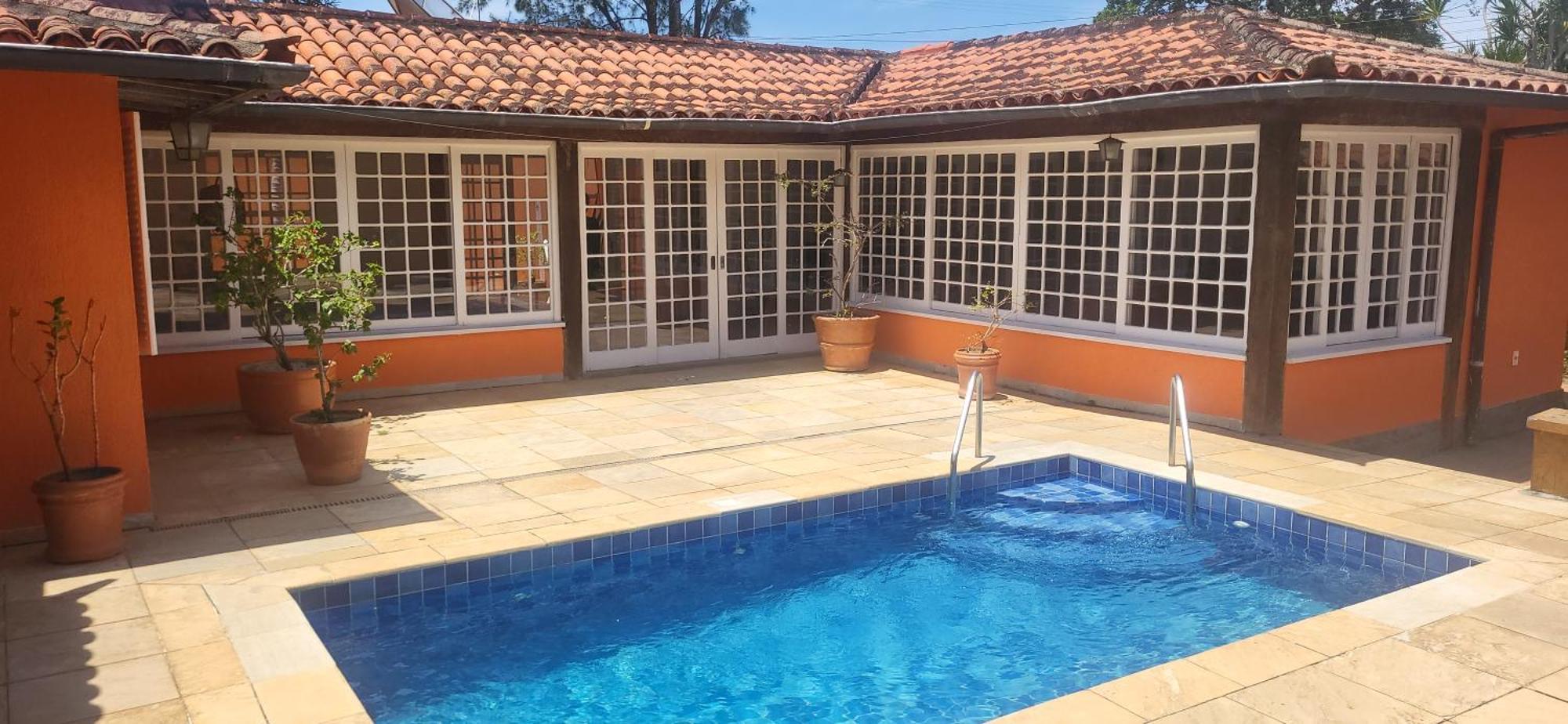 Marie Armacao dos Buzios